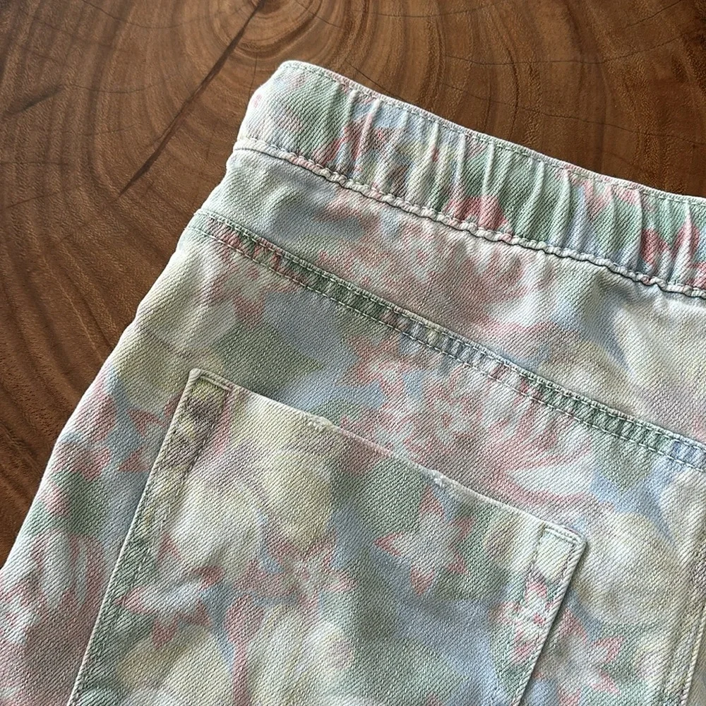 Aerie Tropical Print Denim Shorts